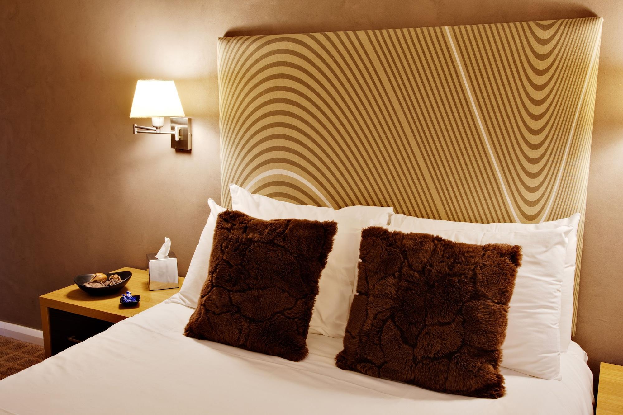 Walworth Castle Hotel, Bw Signature Collection Отель