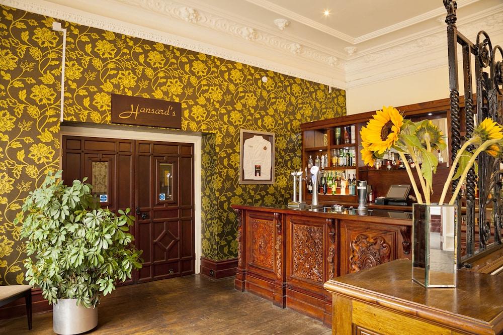 Отель Walworth Castle Hotel, Bw Signature Collection Дарлингтон
